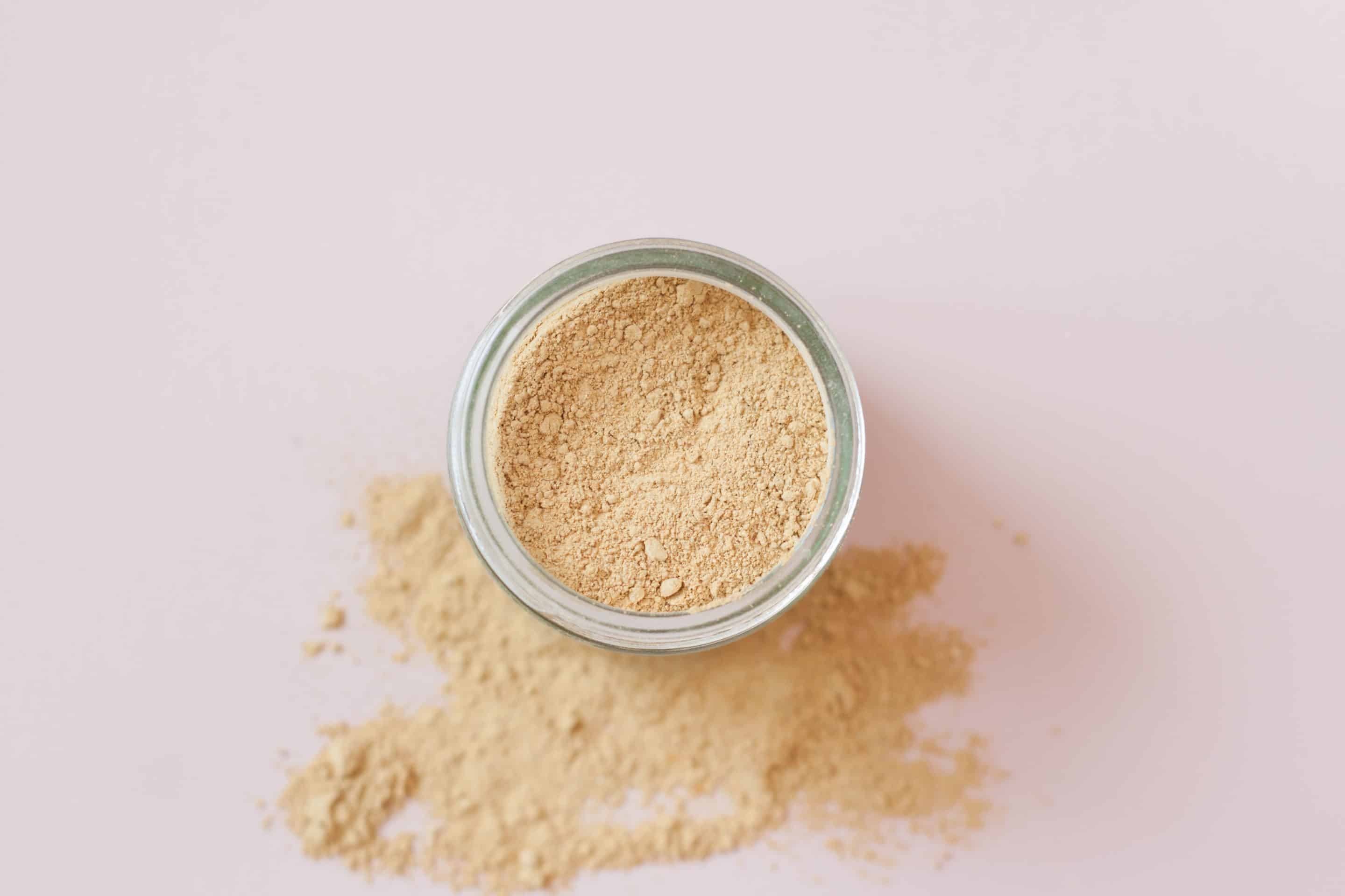 Masque purifiant visage bio de Comette Cosmetics
