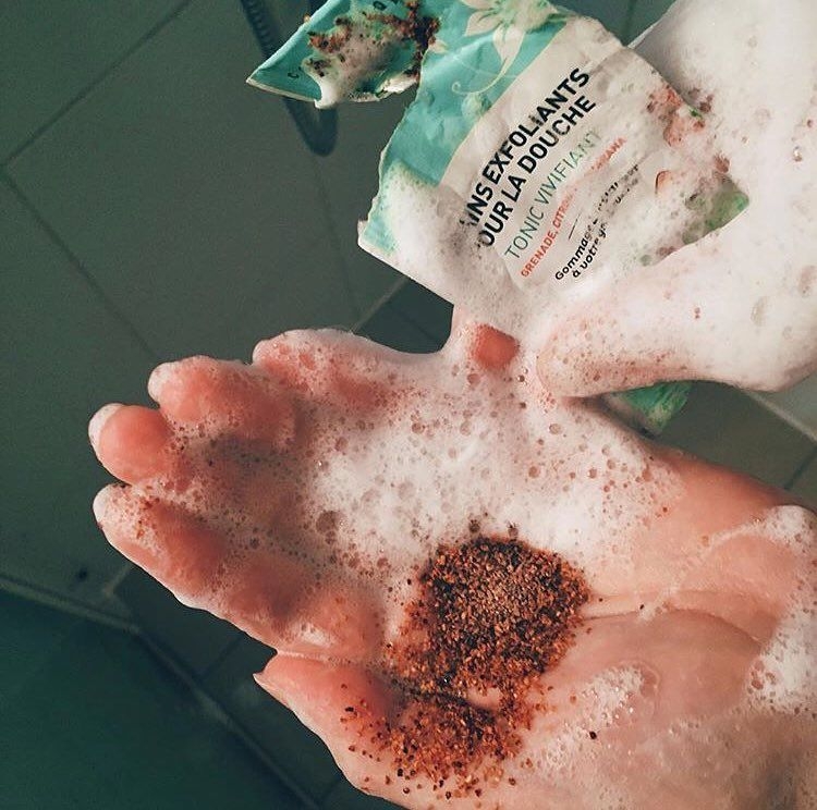 Grains exfoliants douche Bio Secrets des fées