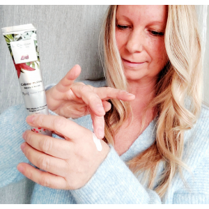 Crème mains nourrissante au karité bio de la Cassidaine