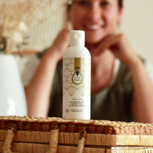 Lait Démaquillant Visage & Yeux au Miel Bio - Folies Royales