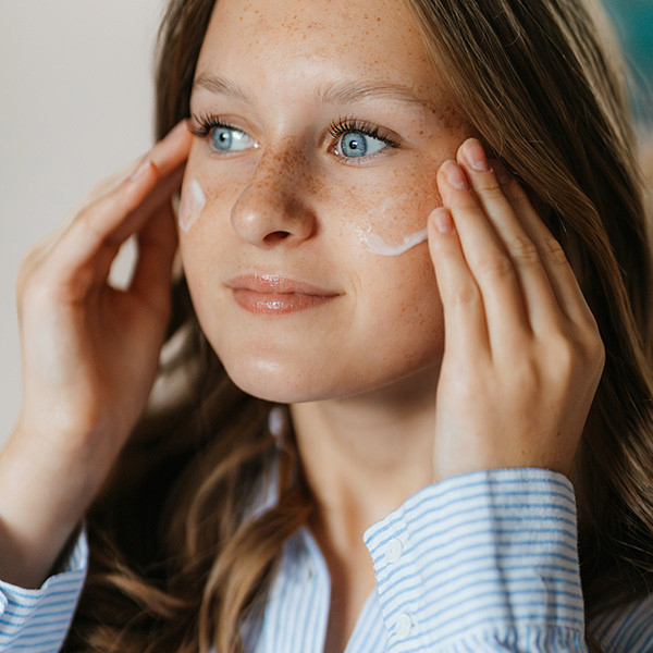 Crème visage légère hydratante matifiante Bio