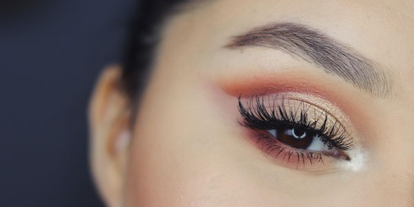8 conseils pour des cils long et épais !