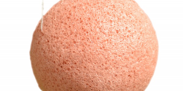 4 bonnes raisons d'utiliser l'éponge konjac sur votre visage