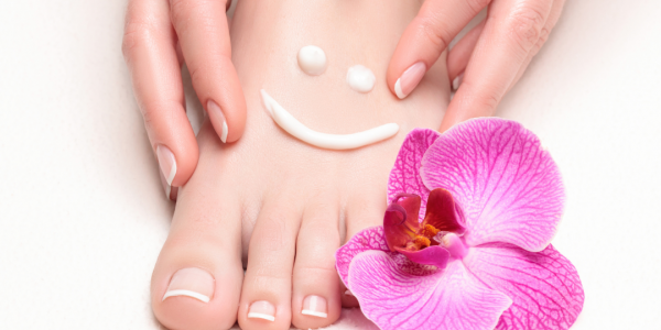 Comment préparer vos pieds pour la saison estivale ?
