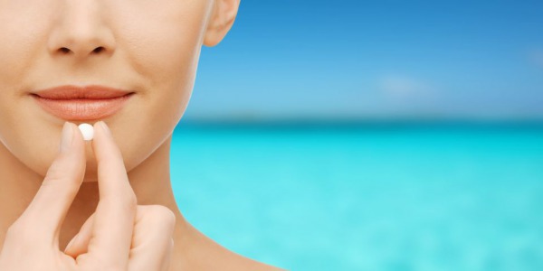 7 compléments alimentaires bio pour préparer sa peau au soleil