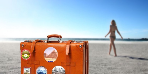 10 raisons d'emmener l'huile essentielle de lavande Aspic en vacances