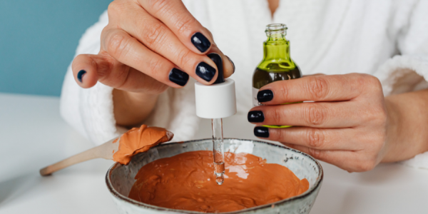 6 recettes de masques détox maison pour une peau fraîche et purifiée