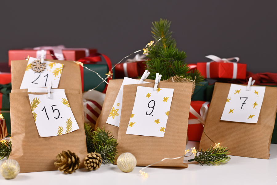 Coulisses : comment est conçu un calendrier de l’Avent beauté personnalisé ?