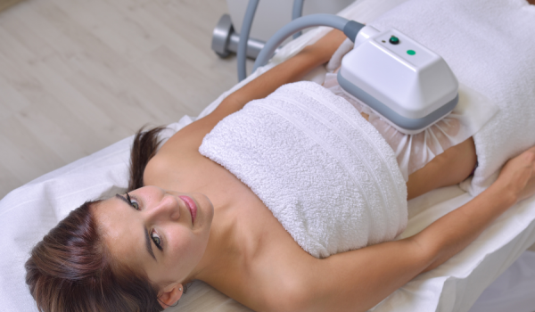 La Cryolipolyse : Une révolution dans l'élimination des graisses par le froid