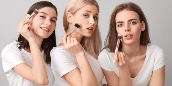 Maquillage bio : 7 bonnes raisons de remplacer votre maquillage conventionnel