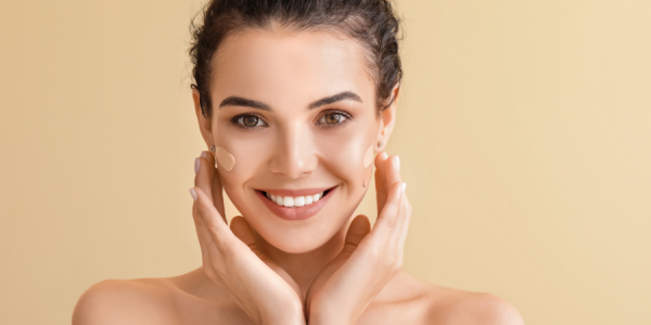 Fond de teint bio et naturel : le guide complet pour choisir selon votre type de peau