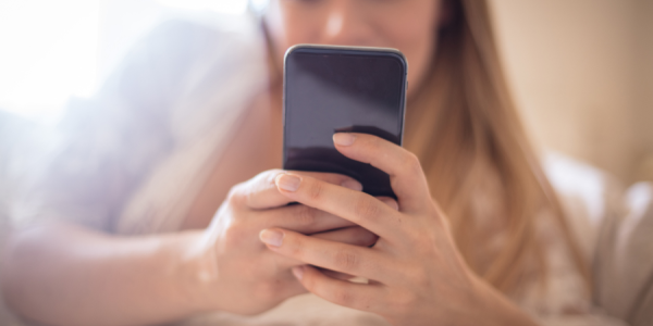 Temps d'écran : 7 gestes simples pour décrocher et retrouver la sérénité