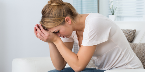 10 effets du stress sur la peau : ce qui se passe vraiment et comment y remédier