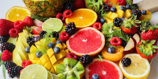 Beauté naturelle : pourquoi les fruits frais méritent une vraie place au quotidien