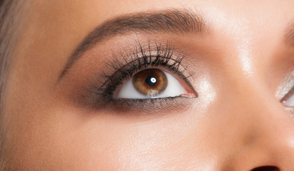 Look solaire : le maquillage bio de l’été