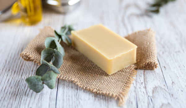 4 raisons de choisir votre savon surgras bio zéro déchet