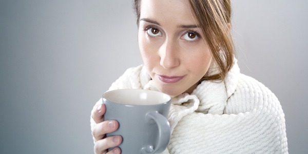 10 conseils pour soigner naturellement son mal de gorge